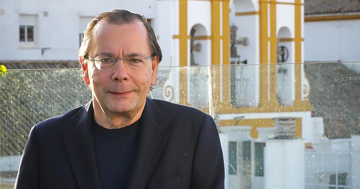 El CEO de Radisson Hotel Group: "El turista cinco estrellas sólo iba a Barcelona o Madrid pero ahora incluye a Sevilla"