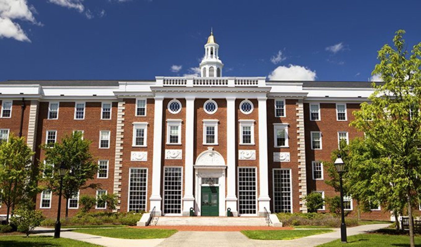 Una caída de Canvas por ciberataque deja sin clase a universidades como Harvard y Columbia