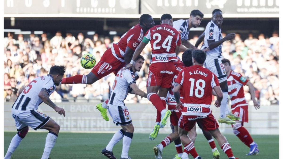 El Castellón confirma su recuperación en un partido muy intenso