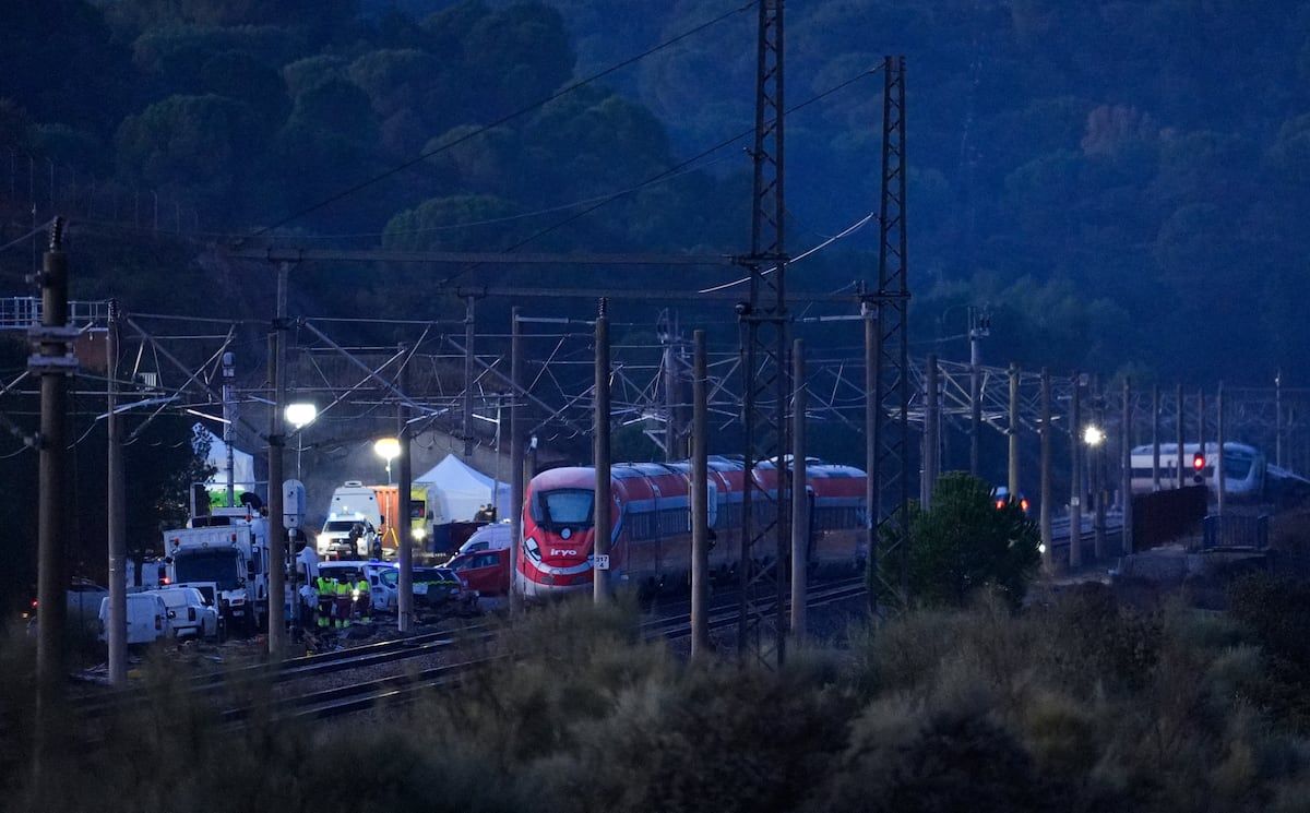Huelva amanece rota por muerte de 17 onubenses en accidente ferroviario