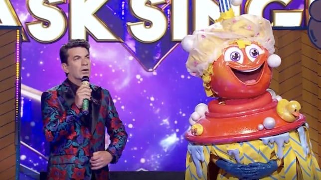 'Mask Singer' desvela a Fregona y Caracol: una extenista y un conocido actor