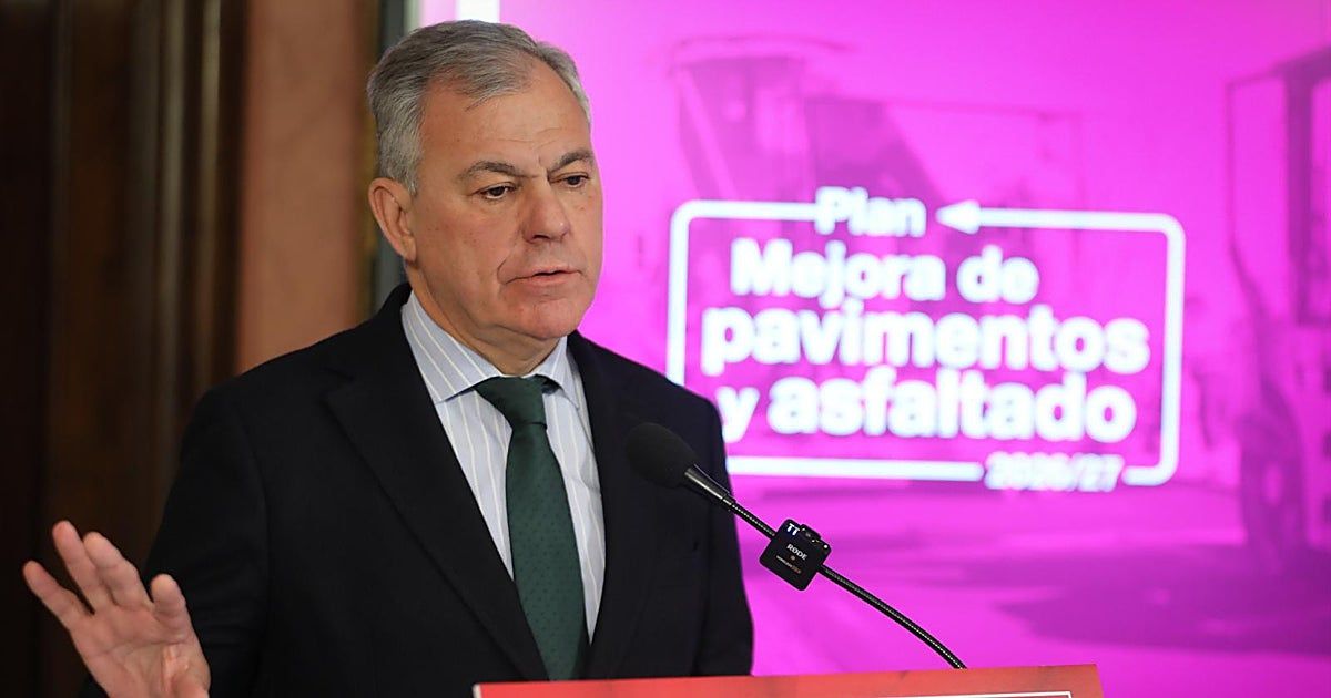 José Luis Sanz tacha de "solemne estupidez" los ataques del alcalde de Almonte a los sevillanos y critica el abandono de Matalascañas